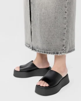 Courtney-sandaler