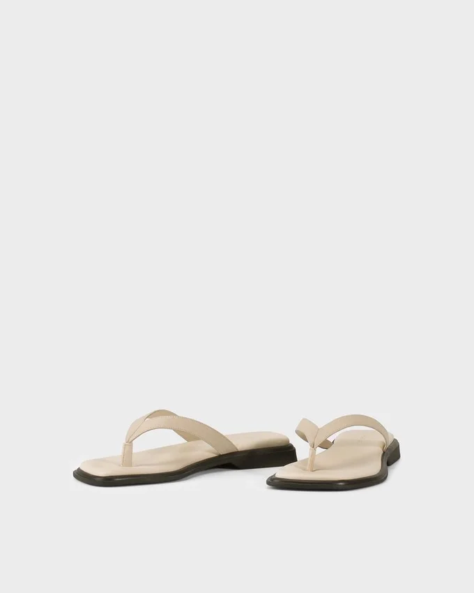 Izzy-sandaler